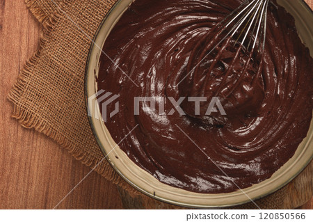 a bowl of chocolate dough, a whisk for whipping, baking, structure and consistency, homemade, top view, no people, a bowl of chocolate dough, a whisk for whipping, baking, structure and consistency, homemade, top view, no people, 120850566