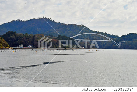 Oshima Bridge seen from a sightseeing boat in Kesennuma Bay, Kesennuma City, Miyagi Prefecture Oshima Bridge seen from a sightseeing boat in Kesennuma Bay, Kesennuma City, Miyagi Prefecture 120852384