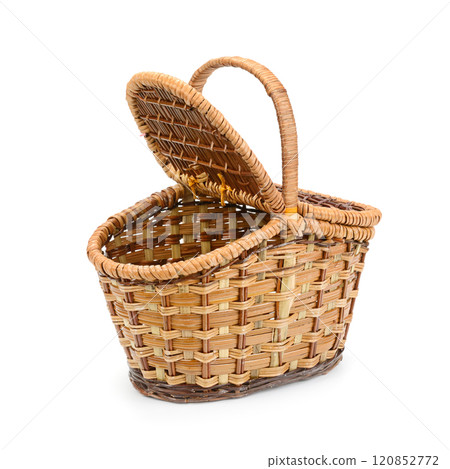 wicker basket with lid isolated on white 120852772