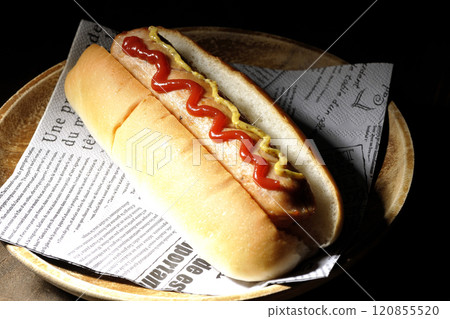 Hot dog with ketchup and mustard 120855520