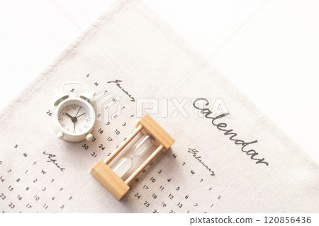 Image of clock, hourglass, calendar 120856436
