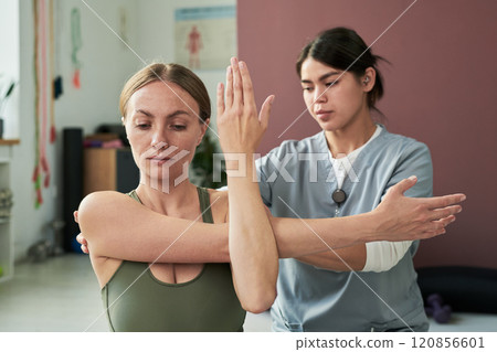 Guiding Yoga Practicing for Better Flexibility and Posture 120856601