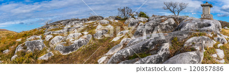 Panorama of autumn scenery and autumn leaves at Hiraodai [Kitakyushu City, Fukuoka Prefecture] 120857886