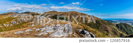 平尾台的秋景/草葉全景【福岡縣北九州市】 平尾台的秋景/草葉全景【福岡縣北九州市】 120857916