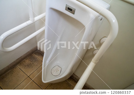 男廁扶手 120860337