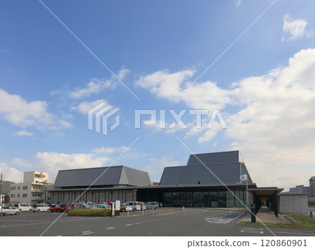 觀音寺市民會館（高級職員館） 120860901