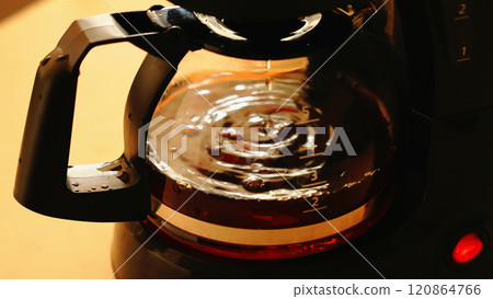 Brew drip coffee during your coffee break at work Brew drip coffee during your coffee break at work 120864766