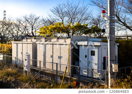 太陽能發電設施變電站設備 太陽能發電設施變電站設備 120864883