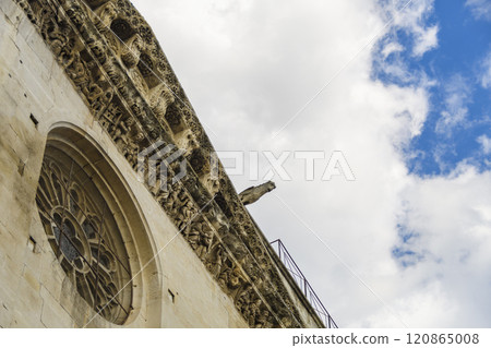 Saint-Cathedral, Nimes, France 120865008