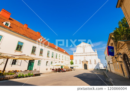 A street corner in Zagreb, the capital of Croatia 120866004