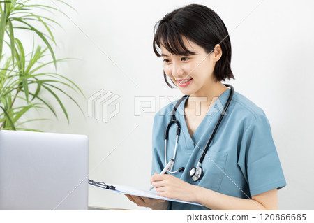 女醫生線上檢查圖片05 女醫生線上檢查圖片05 120866685