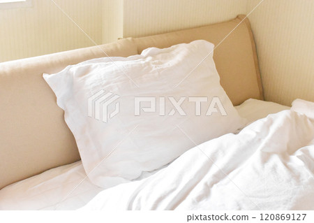 Simple interior bedroom Simple interior bedroom 120869127
