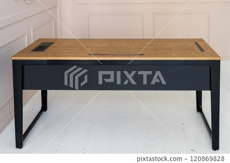 Director's office with large wooden table. Interior design 120869828