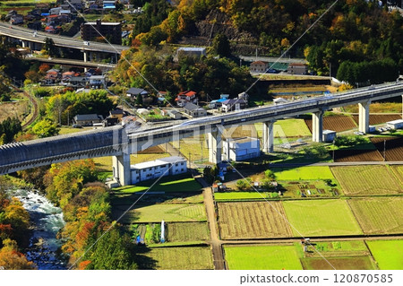 Linear motor car crossing the Katsura River 120870585