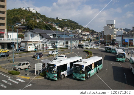 Scenery in front of the station 120871262
