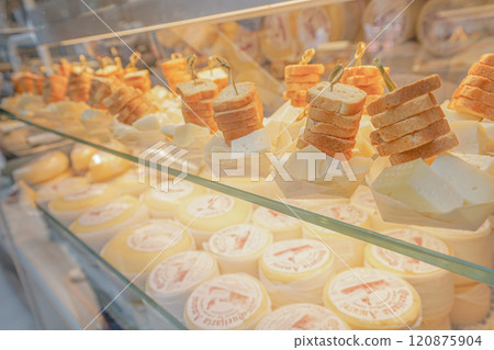 Artisan Cheese Tapas with Rustic Bread Skewers 120875904