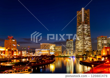 Yokohama · Minato Mirai night view 120881478
