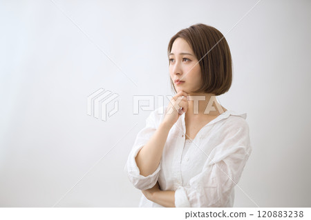 Beauty for women in their 20s 120883238