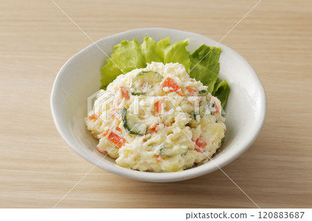 potato salad 120883687