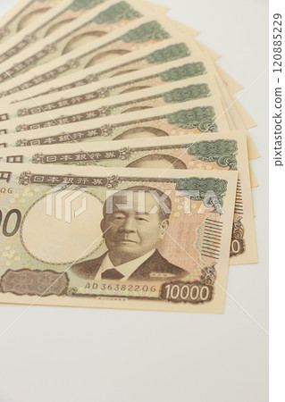 10,000日元紙幣 120885229