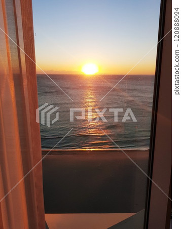 view from the window of the sea and the sun 120888094