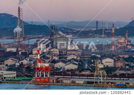 Wakamatsu Tobata after sunset from Takatoyama Park [Kitakyushu City, Fukuoka Prefecture] 120892441