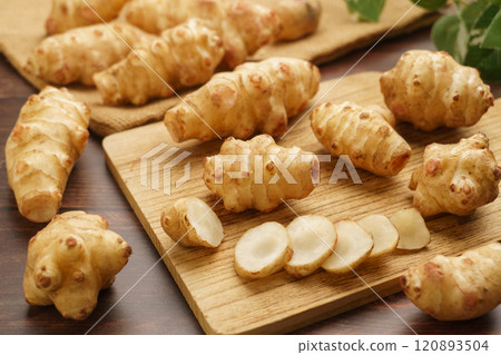 Jerusalem artichoke Jerusalem artichoke 120893504
