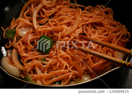 Neapolitan being cooked 120894615