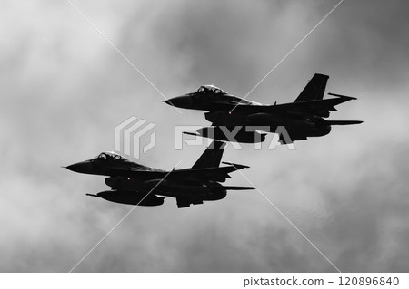 F-2 戰鬥機剪影 F-2 戰鬥機剪影 120896840