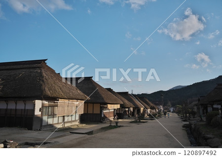 春天的大內宿街景 春天的大內宿街景 120897492