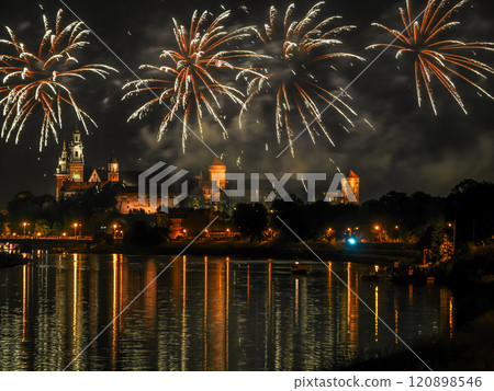 New Year's Fireworks over Wawel castle, Krakow, Poland New Year's Fireworks over Wawel castle, Krakow, Poland 120898546