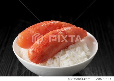 看起來很美味的辣明太子米飯 看起來很美味的辣明太子米飯 120899423