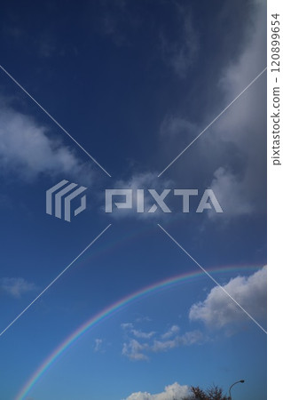 藍天中的彩虹和雲彩#rainbow #rainbow 120899654