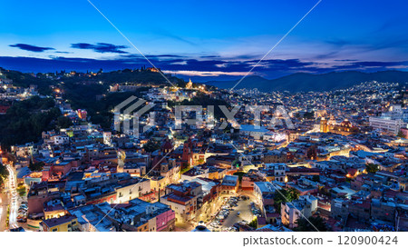 Spectacular views of Guanajuato, Mexico Spectacular views of Guanajuato, Mexico 120900424