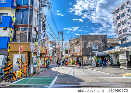 東京大田區下丸子站的都市風景 120900870