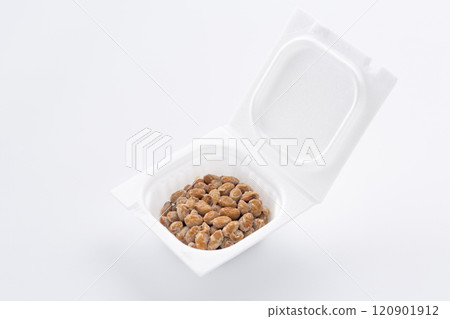 Commercially available packaged natto 120901912