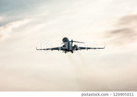 Take-off business jet 120905811