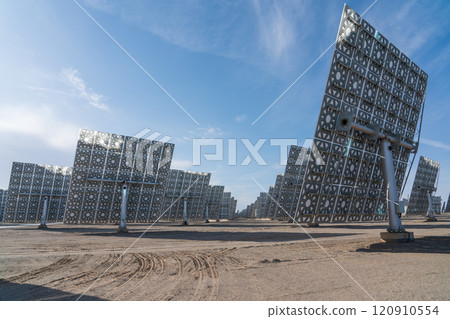Molten salt tower type solar power plant Molten salt tower type solar power plant 120910554