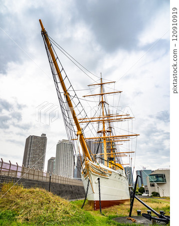 The Meiji Maru, an important cultural property preserved and exhibited at Tokyo University of Marine Science and Technology. 120910919