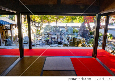 Autumn in Kobe, Taisanji Temple, An'yoin Temple's Japanese-style room garden 120912959