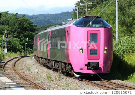 Kiha 261 series Hamanasu formation Hamanasu formation Limited express Sarobetsu Kiha 261 series Hamanasu formation Hamanasu formation Limited express Sarobetsu 120915071