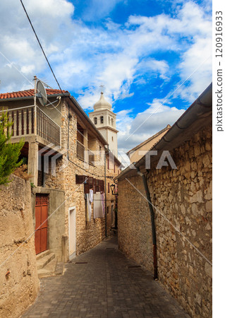 Old nice narrow street in Skradin, Croatia 120916933