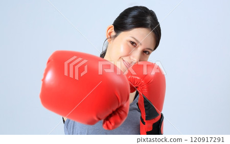 女拳擊手的形象 120917291