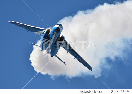 Blue Impulse on a clear day 120917299