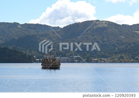 箱根蘆之湖風景 120920393