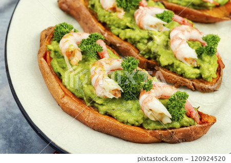 Grilled Shrimp, Roasted Sweet Potato on a Plate. 120924520