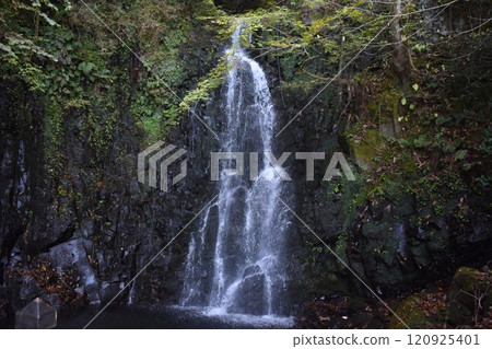 Hanmon gate waterfall Hanmon gate waterfall 120925401