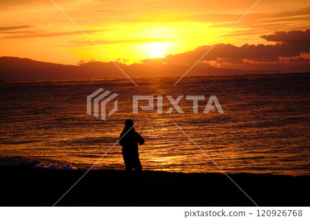 Early morning angler 120926768