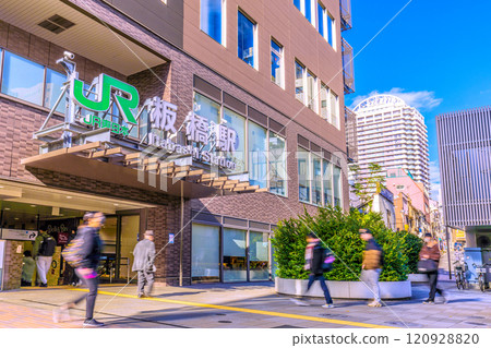 Tokyo cityscape in Japan, JR East Saikyo Line, overlooking Itabashi Station, etc. = 7th 120928820