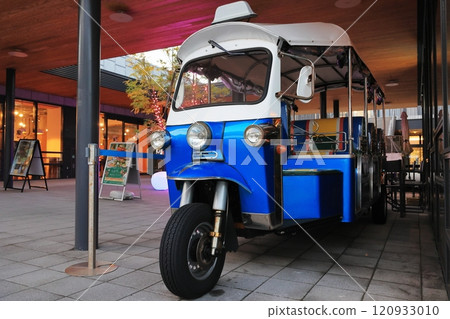 A blue-toned tuk-tuk - a tranquil sightseeing trip in a maneuverable three-wheeled taxi A blue-toned tuk-tuk - a tranquil sightseeing trip in a maneuverable three-wheeled taxi 120933010